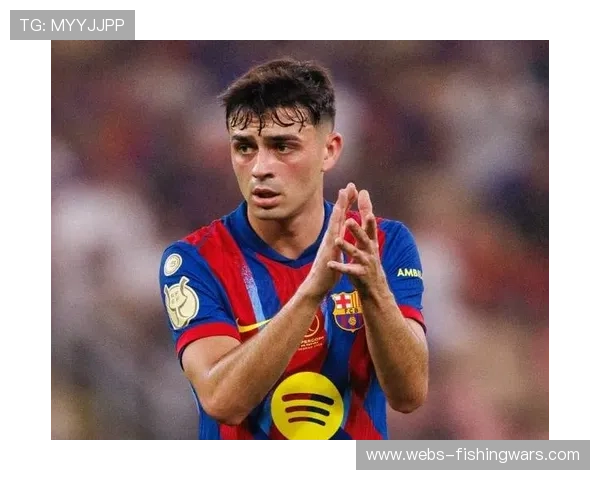 巴萨中场佩德里右腿股二头肌拉伤,预计缺阵一个月 巴萨中场佩德里右腿股二头肌拉伤,预计缺阵一个月